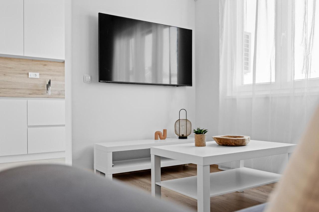 Apartment Jellyfish Pula Extérieur photo